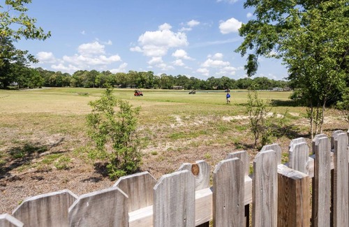 Hinesville Casa | Beautiful New Home w/ Golf Course View