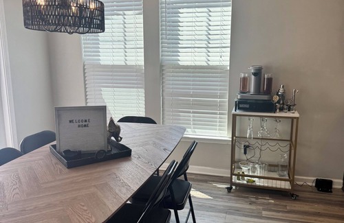 Port Wentworth Casa | Beautiful Newly Decorated Home in Savannah/Pooler Area