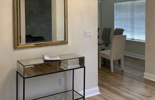 Westside Casa | Beautiful newly updated 4 bedroom home