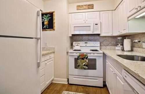 Kahana Apartamento | Beautiful Ocean view Hawaiiana style 1 bedroom condo