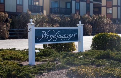 Ocean Isle Beach Condominio | Hermosas vistas de la playa de Ocean Isle; Excelentes amaneceres en el condominio Windjammer
