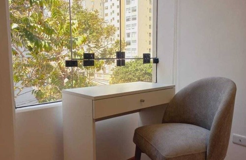 Miraflores Apartamento | Hermosa vista al mar! Amplio y elegante apartamento, ideal para familias.