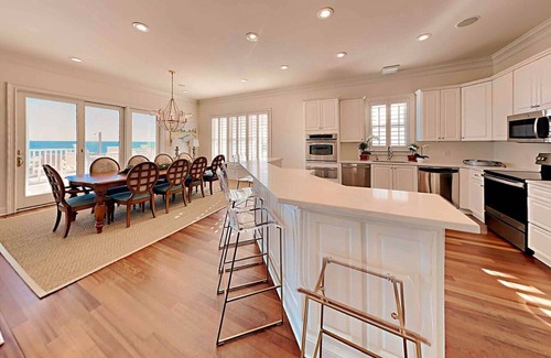 Pawleys Island Casa | Beautiful Oceanfront/Creekfront - Palmetto Sun, Amazing! Private Oceanfront Pool