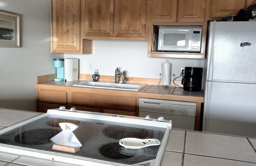 Lincoln City Condominio | Hermosa en la playa, frente a la bahía de Siletz Lincoln City, Condo, Wifi, Ocean Bay View