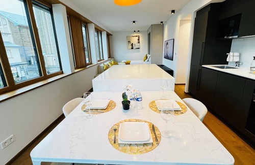 Belair Apartamento | Beautiful one bedroom w balcony&parking