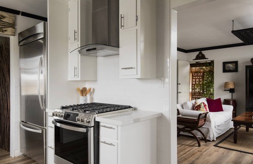 Venice Apartamento | Hermoso de un dormitorio de Rose Ave, a 3 cuadras de la playa de Venecia