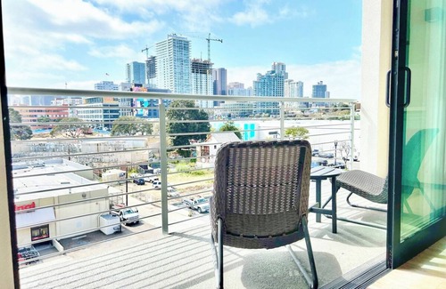 East Village Apartamento | Beautiful One Bedroom Apartment With View of City