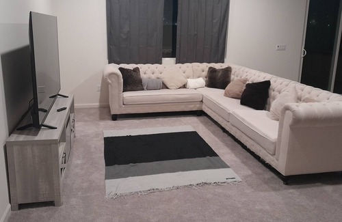 Fowler Casa | Beautiful open new home located in the beautiful city of Fowler California......