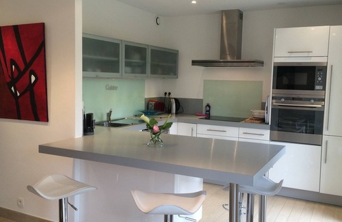 Baden Apartamento | Muy hermosa dependencia en propiedad, mar y golf