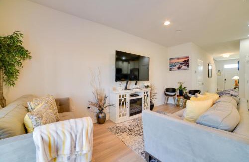 Upper Grand Lagoon Casa | Beautiful PCB Getaway Less Than 3 Mi to the Beach!