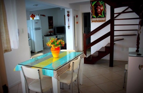 Centro Apartamento | Departamento frente a la playa dos Anjos terraza privativa y balcón con vistas al mar