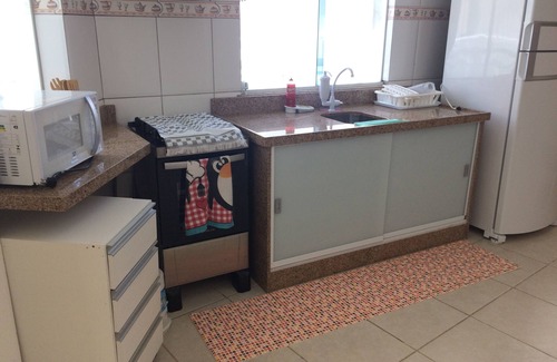 Centro Apartamento | Departamento frente a la playa dos Anjos terraza privativa y balcón con vistas al mar