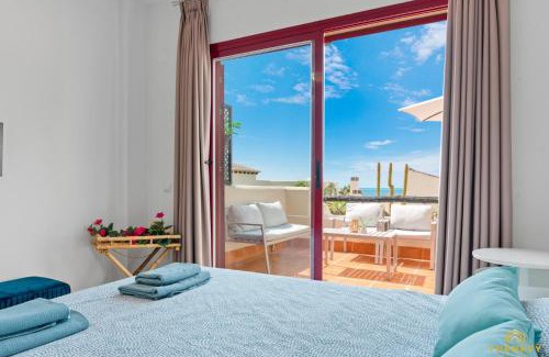 Bahia de Casares Apartamento | Beautiful penthouse in Casares with rooftop terrace and seaview