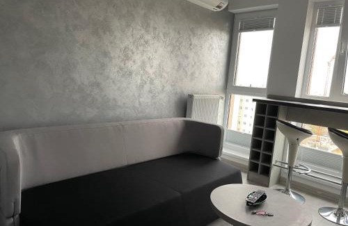 Militari Apartamento | Beautiful Penthouse Lakeview W18