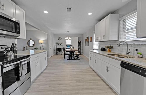 North Richland Hills Casa | Beautiful Pet Friendly Home In Central Location! home