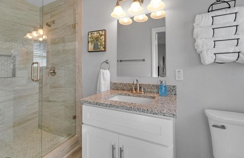 North Richland Hills Casa | Beautiful Pet Friendly Home In Central Location! home
