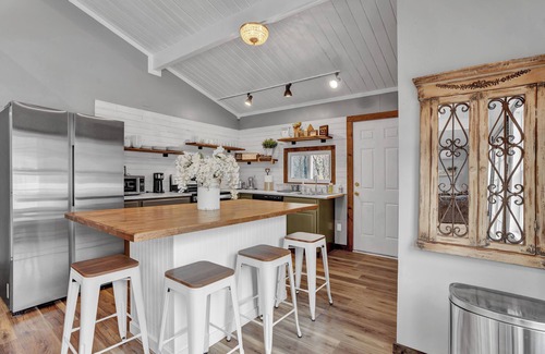 Tobyhanna Casa | Beautiful Poconos Getaway with Game room ,Hot Tub, and Fire pit