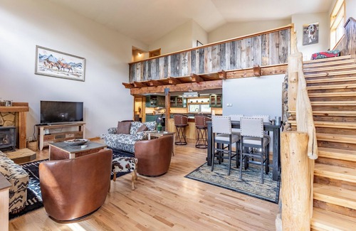Salida Casa | Beautiful Poncha Creek House