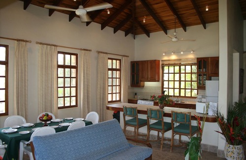 Playa Flamingo Villa | VILLAS CASA LOMA (Villa 4) - EL MEJOR SECRETO DE FLAMINGO BEACH POR MÁS DE 30 AÑOS