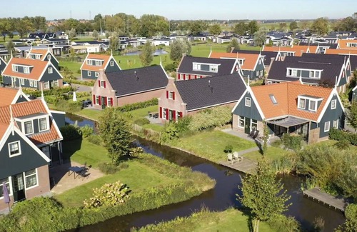 Oost-Graftdijk Casa | Preciosa casa de vacaciones privada para 10 personas con piscina, WIFI, TV, terraza y aparcamiento