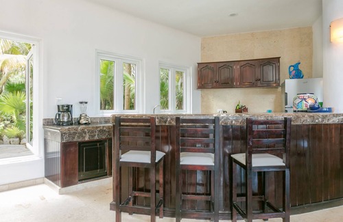Tulum Villa | BEAUTIFUL PRIVATE BEACH FRONT LUXURY VILLA RETREAT