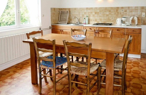 Plomeur Casa | Preciosa casa de vacaciones privada con WIFI, TV, terraza, mascotas permitida y aparcamiento