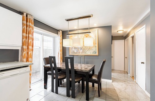 Terrebonne Apartamento | Beautiful private housing (CITQ 317414)