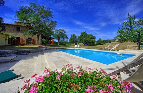 Bucine Villa | Casa de vacaciones privada con WIFI, A/C, piscina privada, TV, patio, vista panorámica