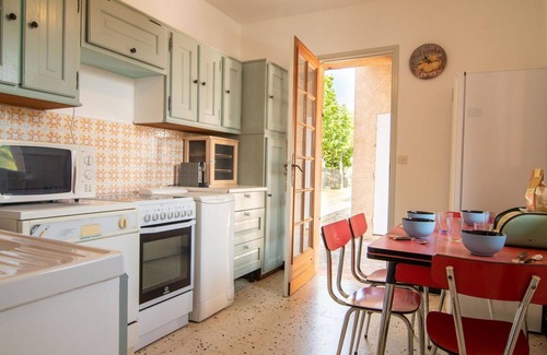 Figanieres Casa | Casa de vacaciones privada con piscina privada, WIFI, TV, terraza, mascotas permitida, aparcamiento
