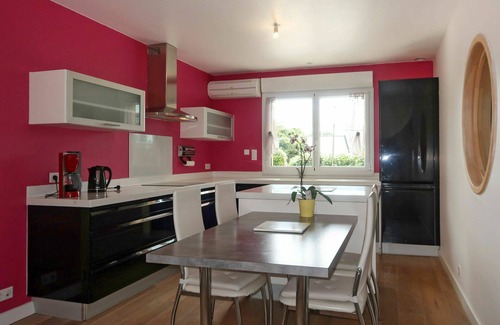 Cast Casa | Casa de vacaciones privada con piscina privada, WIFI, TV, terraza, vista panorámica, aparcamiento