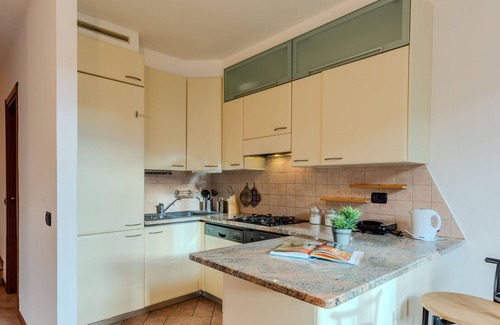 Valsolda Casa | Maravillosa casa de vacaciones privada con WIFI, TV, terraza, mascotas permitida y aparcamiento
