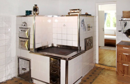 Schwanberg Casa | Preciosa casa de vacaciones privada para 5 personas con TV, patio, mascotas permitida y aparcamiento
