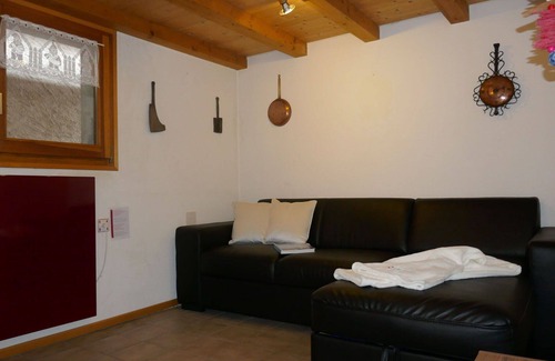 Malvaglia Casa | Beautiful private villa for 4 people with TV, balcony, pets allowed and parking