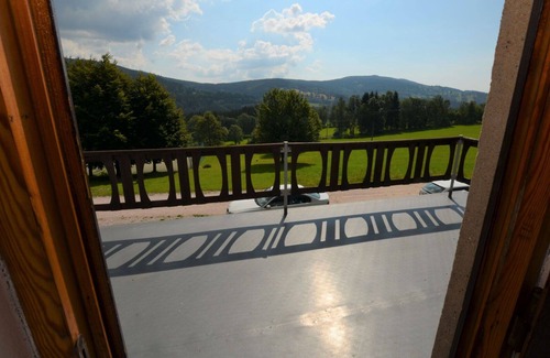 Vitkovice Casa | Maravillosa casa de vacaciones privada con WIFI, TV, terraza, vista panorámica, aparcamiento