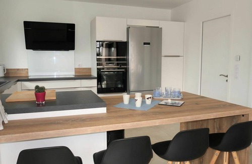 Treffiagat Casa | Casa de vacaciones privada con piscina privada, WIFI, TV, terraza, mascotas permitida, aparcamiento