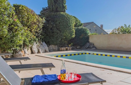 Vinsobres Casa | Estupenda casa de vacaciones privada con piscina privada, WIFI, TV, terraza y aparcamiento