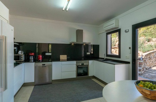 Urbanitzacio Es Verger Casa | Casa de vacaciones privada con A/C, WIFI, piscina privada, TV, patio, vista panorámica