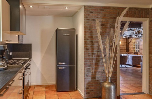 Losser Villa | Preciosa casa de vacaciones privada para 14 personas con WIFI, TV, terraza y aparcamiento
