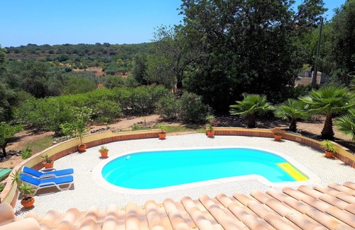Foupana Villa | Beautiful private villa for 1-6 people on a large estate with swimming pool.
