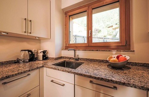 Villars-sur-Ollon Casa | Preciosa casa de vacaciones privada para 9 personas con WIFI, TV, patio y aparcamiento