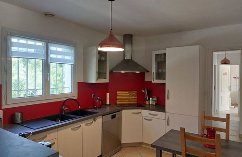 Le Val Casa | Preciosa casa de vacaciones privada con piscina privada, WIFI, TV, terraza y aparcamiento