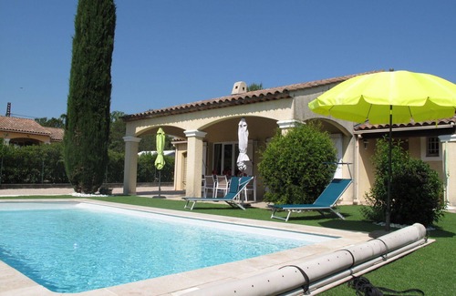 Le Val Casa | Preciosa casa de vacaciones privada con piscina privada, WIFI, TV, terraza y aparcamiento
