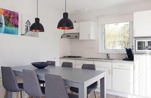 Eernewoude Casa | Estupenda casa de vacaciones privada para 6 personas con WIFI, TV, terraza y aparcamiento