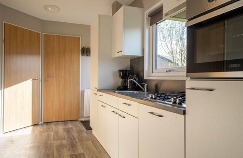 Linden Casa | Estupenda casa de vacaciones privada para 6 personas con WIFI, TV, terraza y aparcamiento