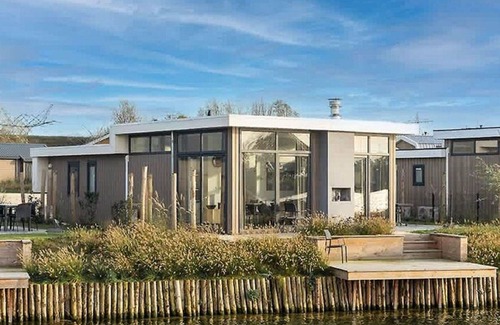 Linden Casa | Estupenda casa de vacaciones privada para 8 personas con WIFI, TV, terraza y aparcamiento