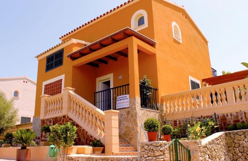 Cala Romantica Villa | Preciosa propiedad de 65 m² con terraza y un pequeño jardín