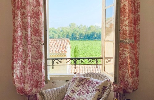 Besse-sur-Issole Casa | Beautiful Provençal manor house in award winning vineyard