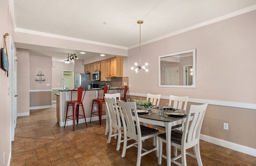 Colington Condominio | Beautiful Pup-Friendly Oceanfront Resort with Gym, Pool & Games! Well Stocked!