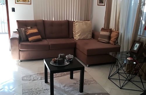 Fernando De La Mora Casa | Hermosa casa de 3 dormitorios cerca de Asunción