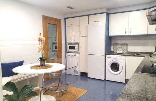 Alicante Apartamento | precioso, acogedor, gran apartamento céntrico, cerca de playa. Pregunta por Park